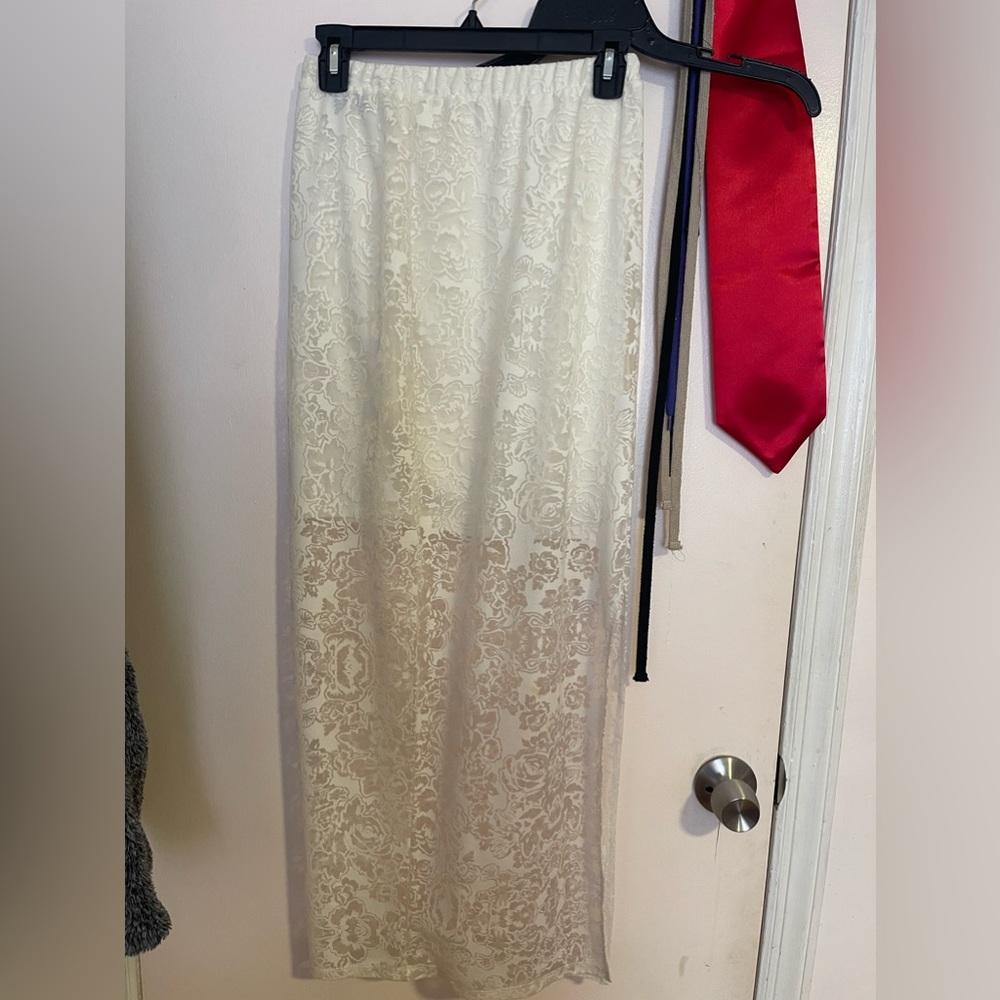 Mesh Skirt